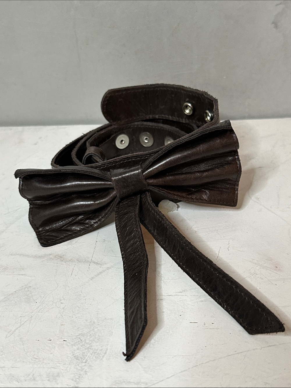 Leather Bow Belt BROWN  Adjustable Snap Closure Womens